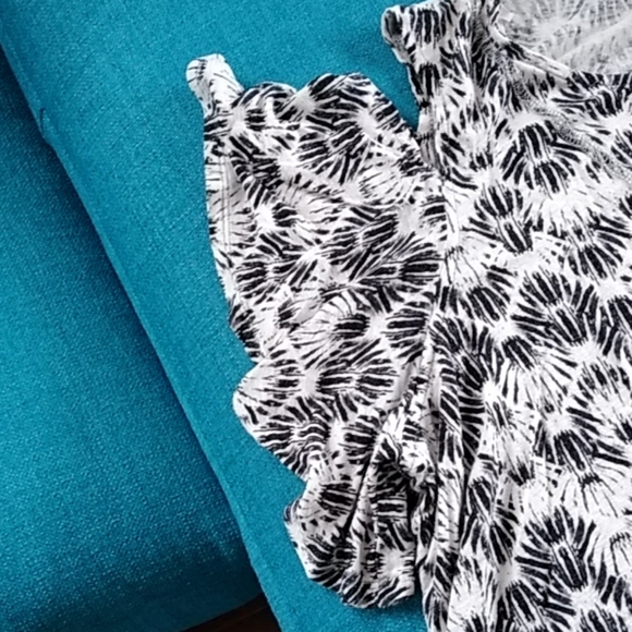 FREE PEOPLE TOP - Picture 3 of 4